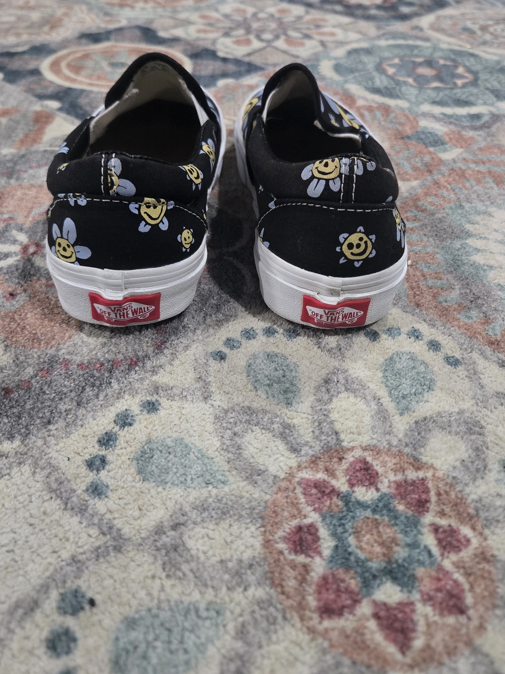 Vans Classic Women's Slip On Trippy Grin Floral Sneakers Size 7 - Picture 4 of 6